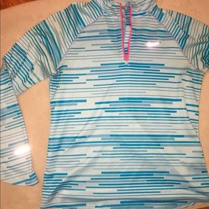 Girls Nike half zip sweatshirt
